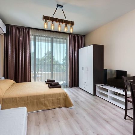 Studio Zia 3- Great place in Lazur Apartment Burgas City Exterior foto